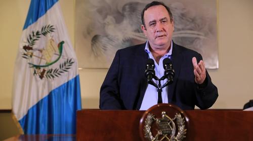 Giammattei reporta 125 casos nuevos de Covid-19 este viernes