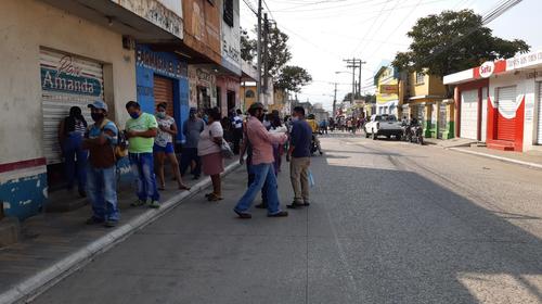 Giammattei: "La idea no era salir todos juntos a la tienda" 