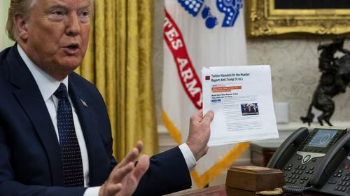 Donald Trump firma decreto contra las redes sociales 