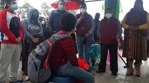 Niño superó el coronavirus y así lo recibieron en su hogar