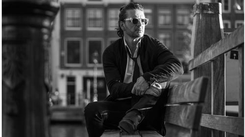 Ricardo Arjona lanza su disco "Blanco", exclusivo para fanáticos