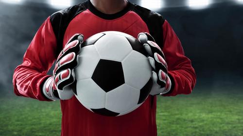 Portero anota gol salvador y luego le hacen uno de medio campo