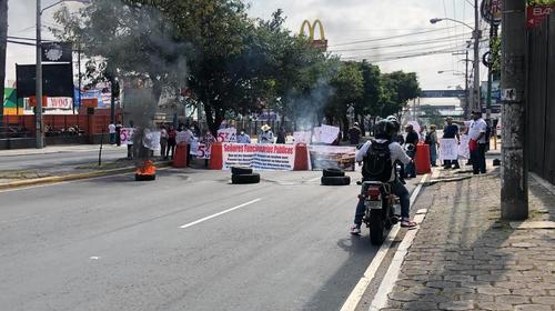 ALERTA: Manifestación bloquea paso en la Avenida Petapa