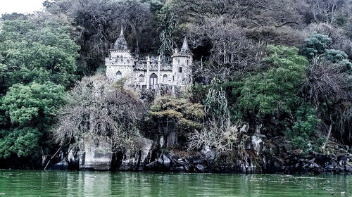 El misterio del Castillo Dori&oacute;n, a orillas del Lago de Amatitl&aacute;n