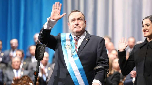 Directorio Legislativo da ranking de presidentes de Latinoamérica