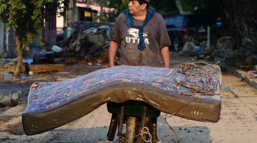 Honduras anuncia desalojos forzados por cercanía de tormenta Iota
