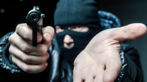 Graban asalto a feligreses que sal&iacute;an de iglesia en M&eacute;xico