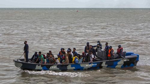 El drama de nicarag&uuml;enses al ser evacuados en pleno hurac&aacute;n Iota