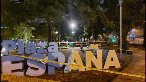 J&oacute;venes de 17 a&ntilde;os, los presuntos asaltantes de la Plaza Espa&ntilde;a 