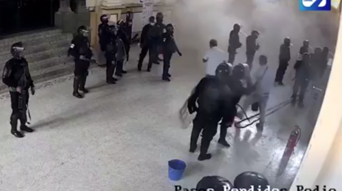 Los 40 antimotines que estaban en el Congreso durante incendio