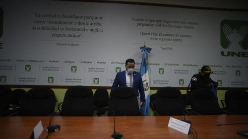 Diputados exigen la renuncia del ministro de Gobernación