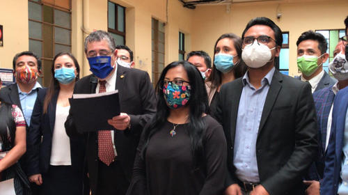 Diputados opositores señalan ilegalidades en última sesión