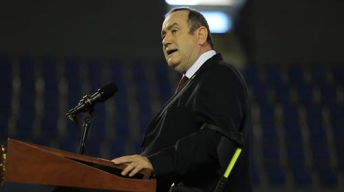 Giammattei convoc&oacute; a Gabinete por la "gente irresponsable"