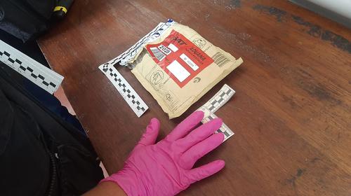 Oficina de Correos detecta cocaína en paquete que vino de Francia
