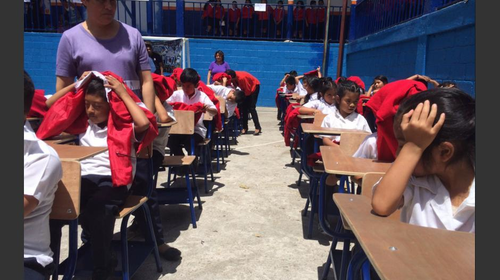 UNE pide declarar lesiva la compra de galletas escolares