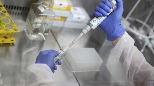 AstraZeneca ensaya tratamiento de anticuerpos contra el Covid-19