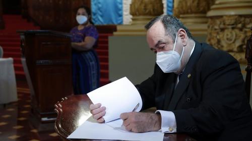 Guatemala contrató a la Agencia que ayudó con el "Plan Marshall"