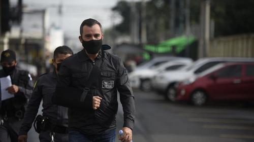 Esto opinó Sinibaldi de la orden de captura contra exministro