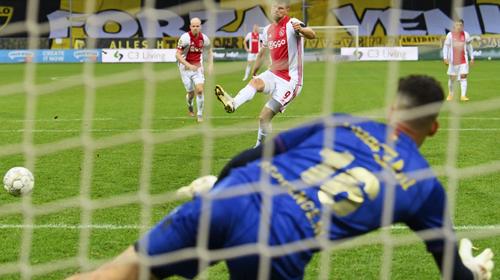 El Ajax humilla al Venlo y bate su propio r&eacute;cord de goles