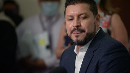 Las contradicciones en el CIV por la firma falsificada en Caminos