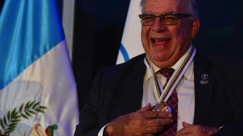 "Mis Huellas: Memorias de un banquero", sabiduría para emprender