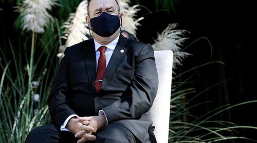 Giammattei: "La pandemia impactó el desarrollo humano"