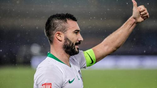 La espectacular chilena considerada el mejor gol del año