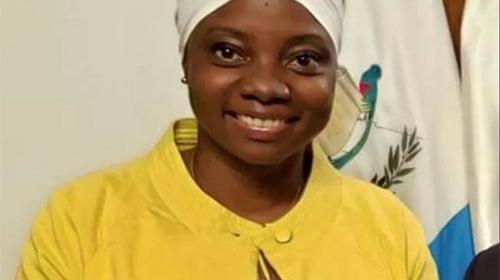 Destituyen a ministra de Cultura y nombran a nuevo funcionario