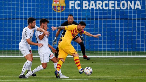 Los primeros 45 minutos de Messi en Barcelona tras el conflicto