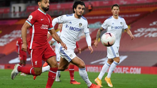 El Liverpool gana al Leeds United en el inicio de la Premier