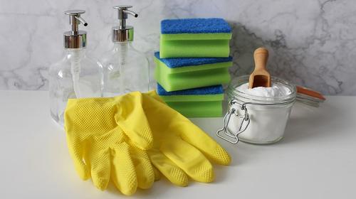 Trucos prácticos para limpiar tu hogar que te ahorrarán tiempo