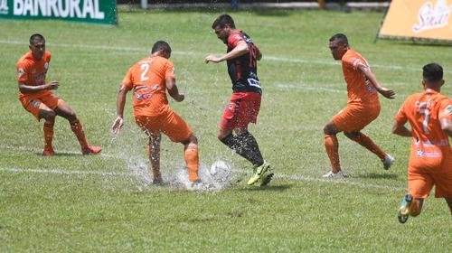 Achuapa sorprende en casa y le gana a Municipal 