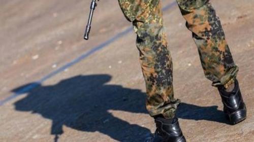 Capturan a soldado por trata y posesión de material pornográfico