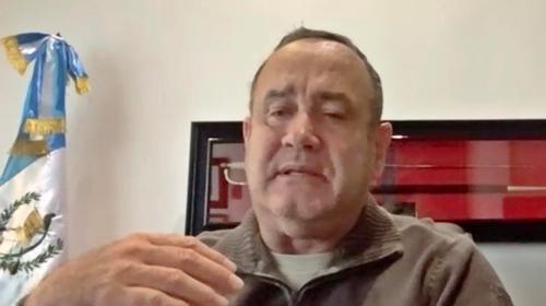 Giammattei: "Preparémonos porque ya vemos venir una segunda ola"