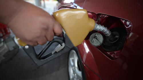 SAT sugiere modificar impuestos a combustibles y al cemento