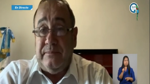 Giammattei: "Debo reconocer que soy paciente de alto riesgo"