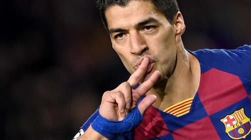 Entre l&aacute;grimas, Luis Su&aacute;rez se despide del Barcelona