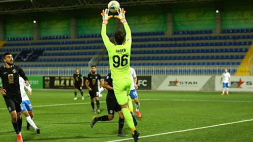 Nicholas Hagen celebra su primera victoria en Europa