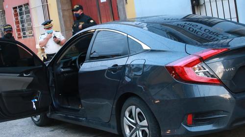 Quiso robar un carro, pero hirió a su cómplice y a la víctima