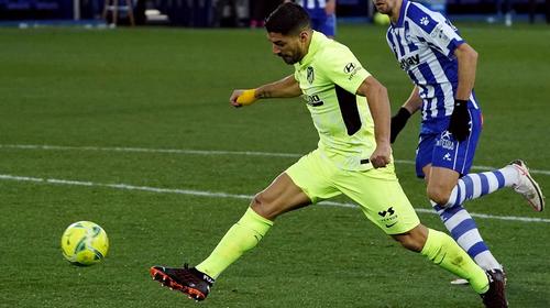 Luis Suárez da la victoria al Atlético para retomar el liderato