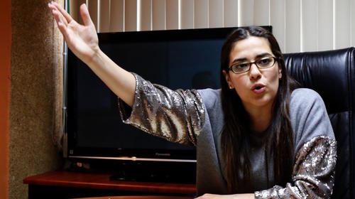 Patricia Sandoval firma como jefa de bloque de FCN sin serlo