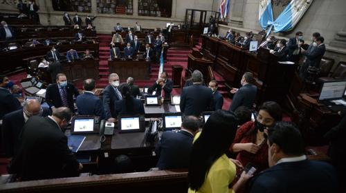 Diputados se reparten las presidencias de las 37 comisiones