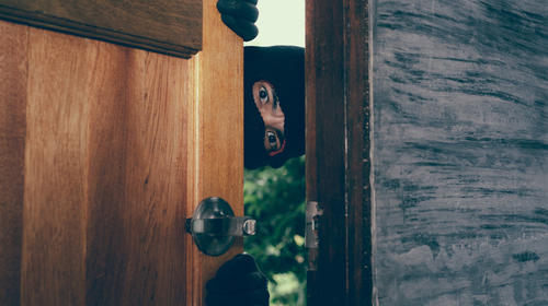 México: Ladrones huyen al entrar en casa de paciente con Covid-19