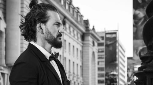 Ricardo Arjona y la fotograf&iacute;a in&eacute;dita de su padre 