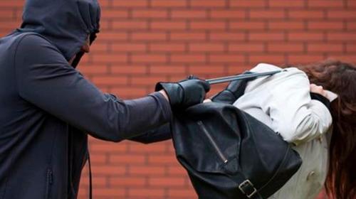 Rob&oacute; una cartera y la sorpresa que se llev&oacute; despu&eacute;s se hizo viral