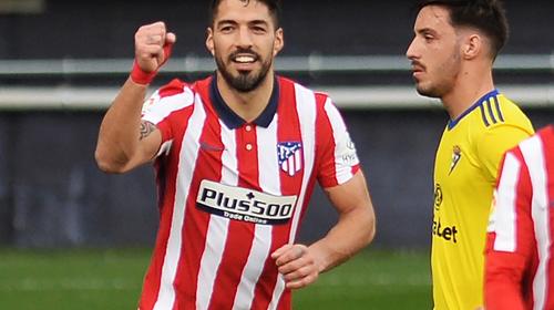 De la mano de Suárez: Atlético gana en Cádiz y amplía su ventaja