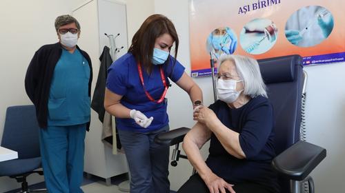 La OMS dice que el Covid-19 agravó la inequidad de género