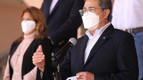 EE.UU. investiga al presidente de Honduras