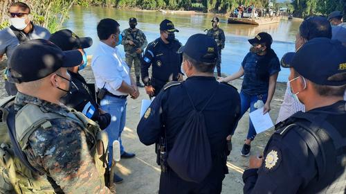 Retienen a cinco trabajadores de finca por un problema de tierras