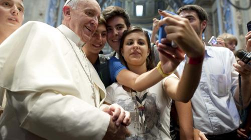 La palabra del a&ntilde;o en ingl&eacute;s es &ldquo;Selfie&rdquo;